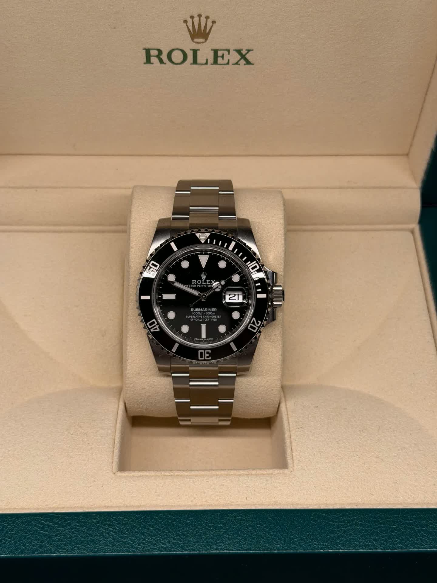 Rolex Submariner Date